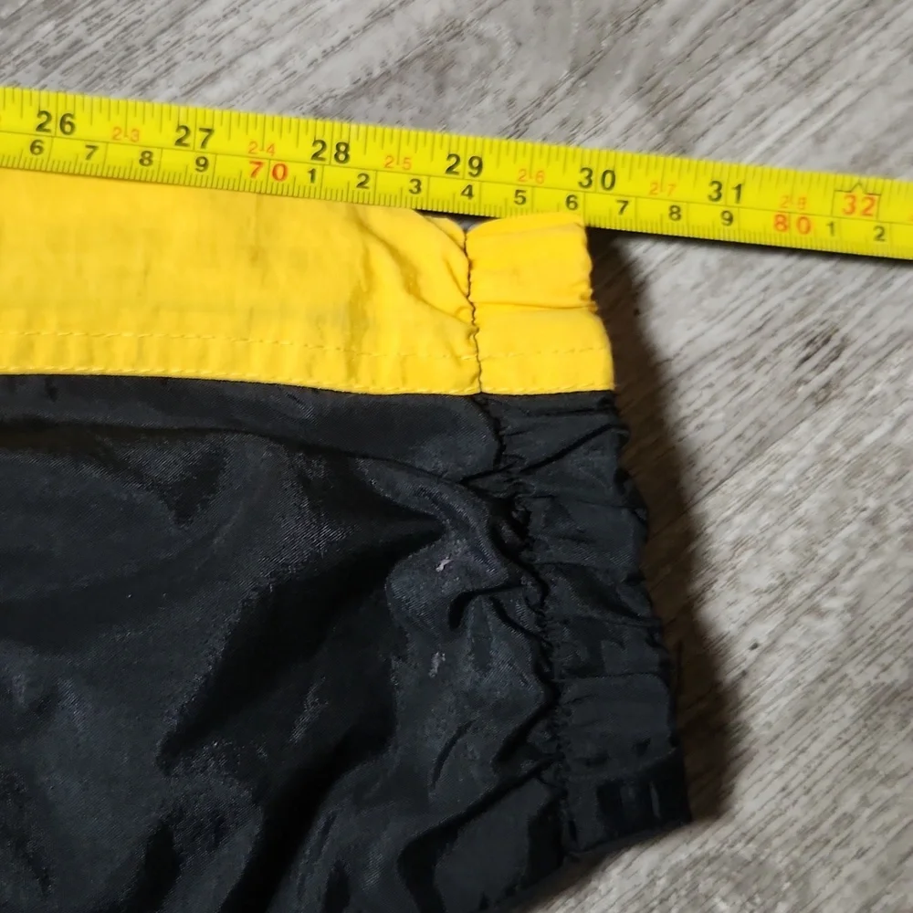 Vintage Nike Men's Black, Yellow, and Cream Windbreaker